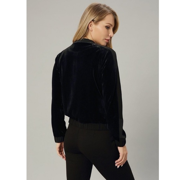 Jus d’Orange**Black Velvet Jacket***Large $168 - Picture 3 of 8